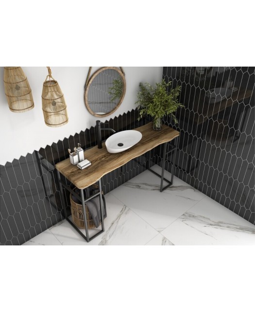 Carrelage mural noir en pointe 6,5x33 cm pour cuisine et salle de bain. Style Black and White